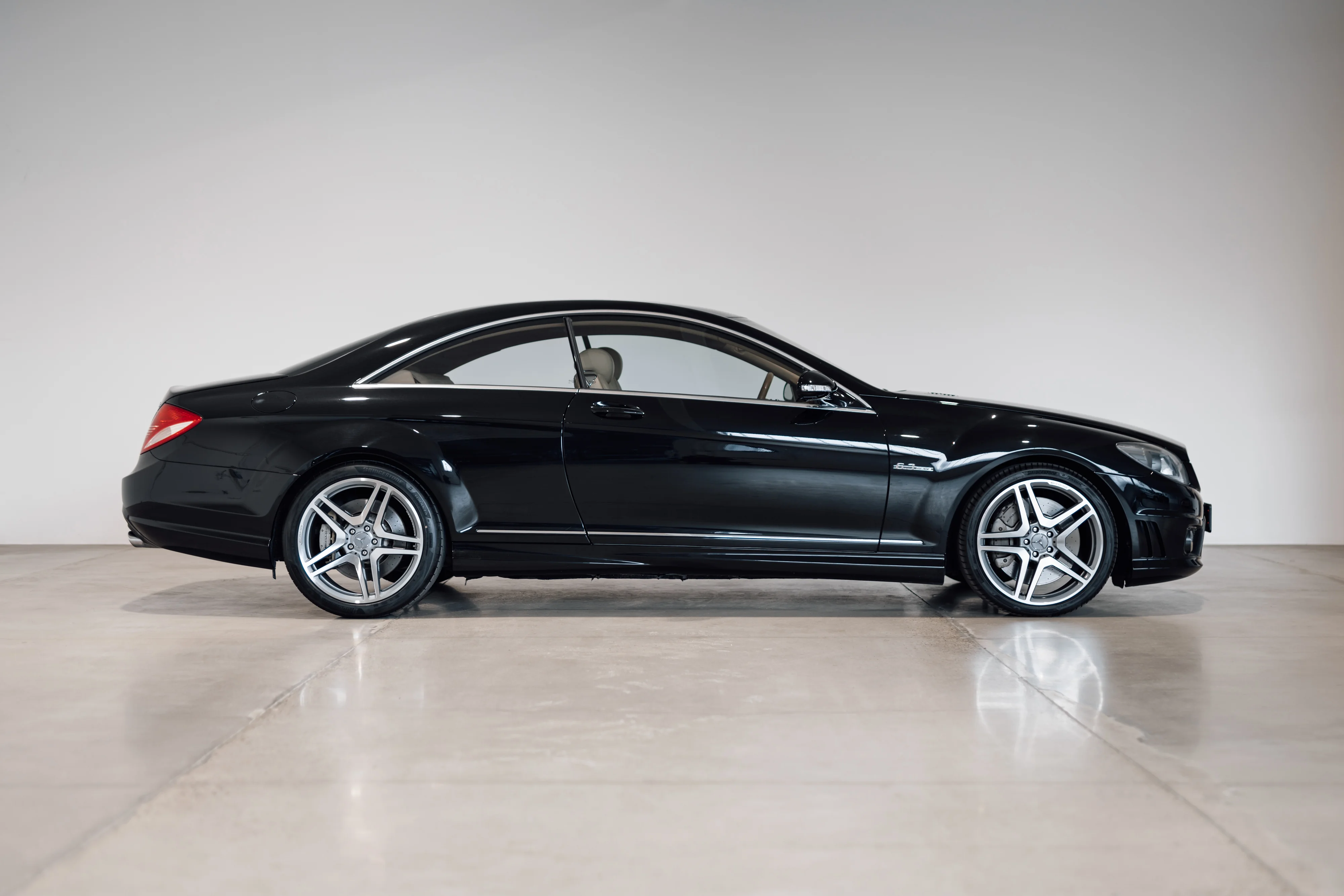 Mercedes-Benz CL 63 AMG Schwarz